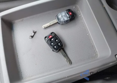 2012 Honda Odyssey Ex-L z USA, uszkodzony, nr VIN 5FNRL5H64CB030127